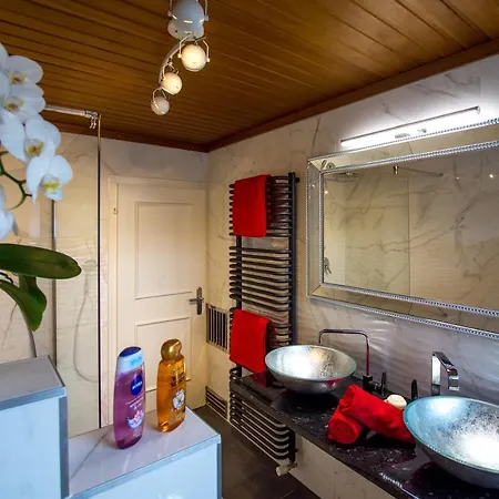 Garten Harmony Apartment *