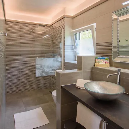 Apartment Garten Harmony Finkenstein am Faaker See